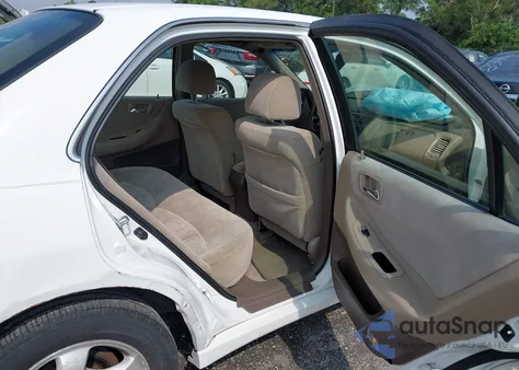 2000 Honda Accord 2.3 Ex z USA, uszkodzony, nr VIN JHMCG5652YC039951